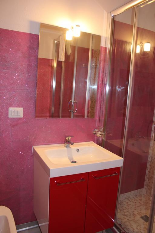 Rooms Of Love Pavía Habitación foto